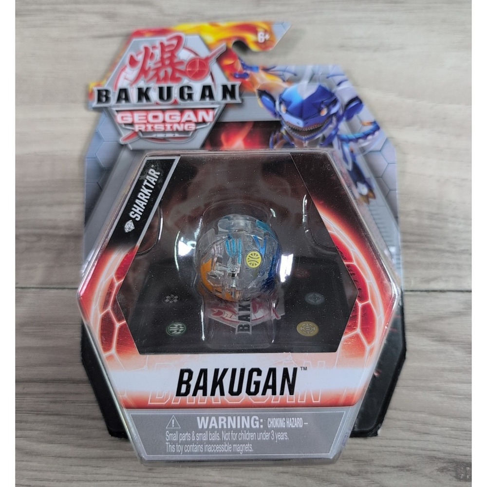 Bakugan Geogan Rising Sharktar Diamond Action Figure and Trading Card